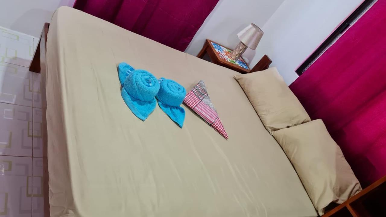 Babas Guesthouse Moalboal Zewnętrze zdjęcie