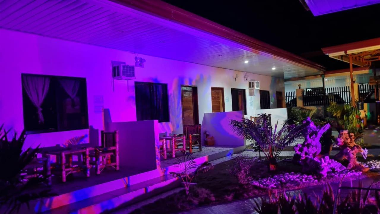 Babas Guesthouse Moalboal Zewnętrze zdjęcie