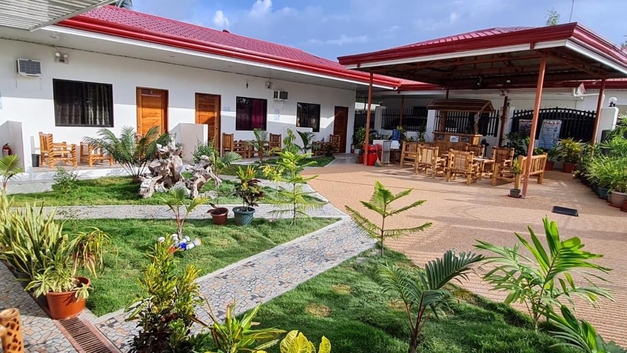 Babas Guesthouse Moalboal Zewnętrze zdjęcie